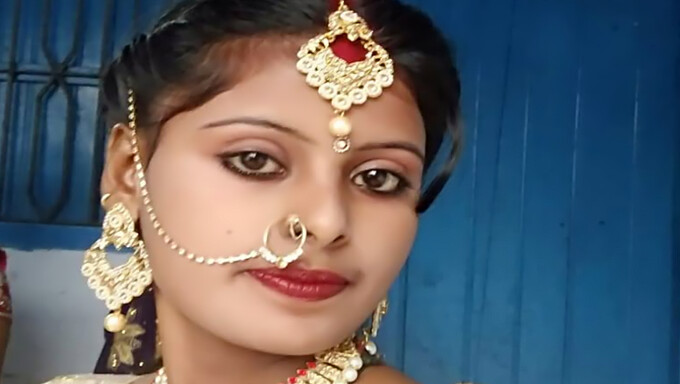 Watch A Beautiful Indian Teen Enjoy 69 In The Morning