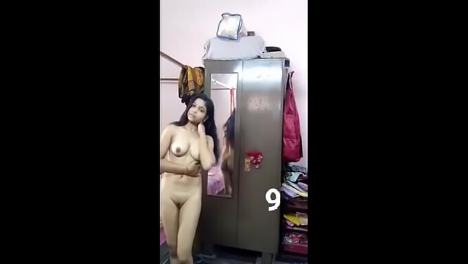 Tengoklah Tubuh Wanita India Ini Dalam Video Ini.