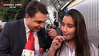 Garota Adolescente (18+) Recebe Uma Visita Surpresa De Andrea Dipre